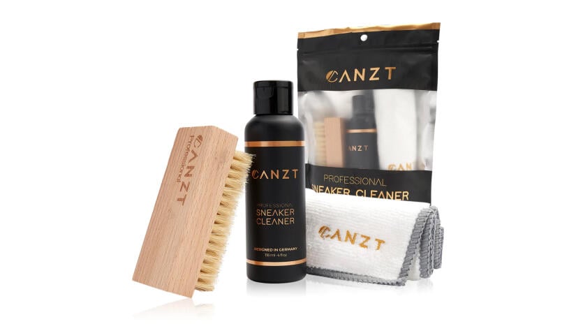 Sneaker-Cleaning-Kit